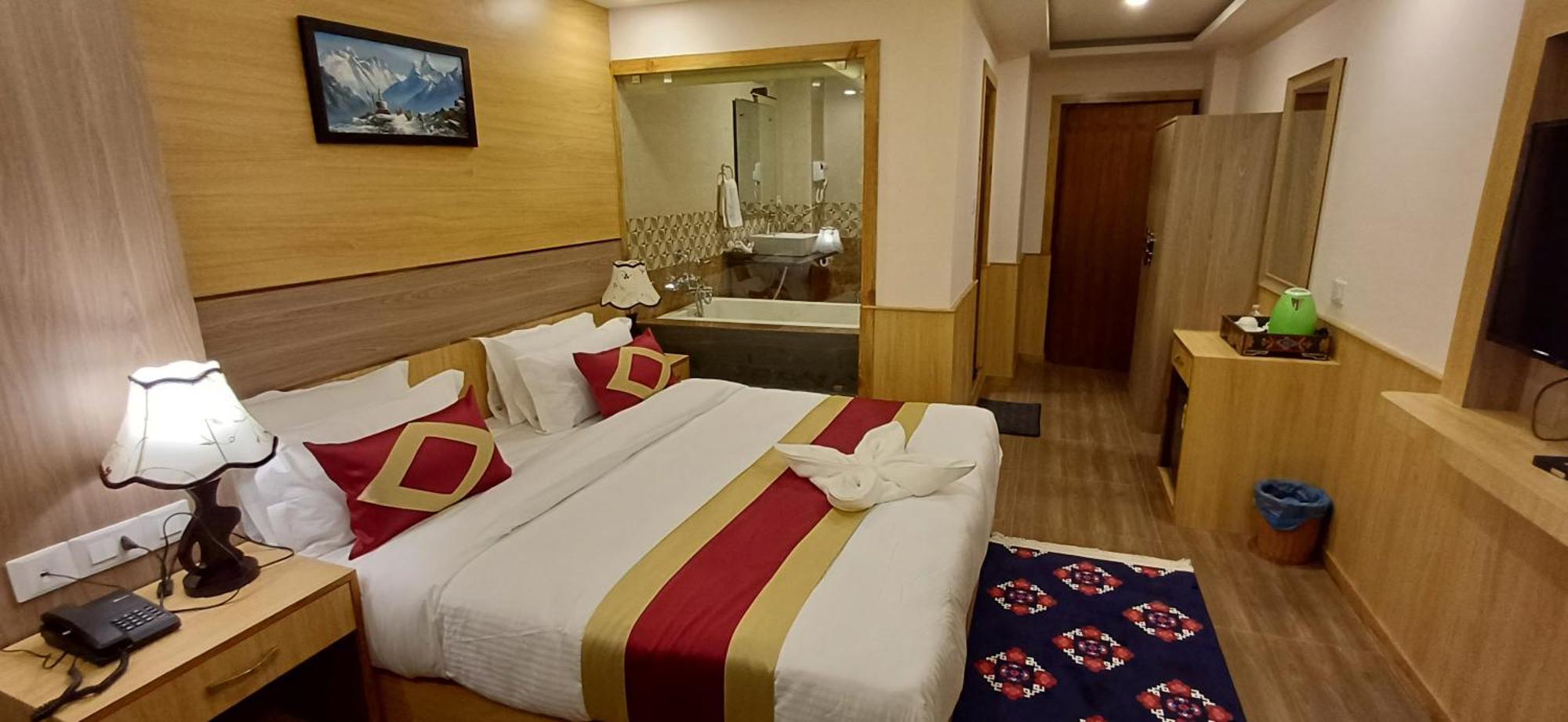 Hotel Yakroo Manang Kathmandu Exterior foto