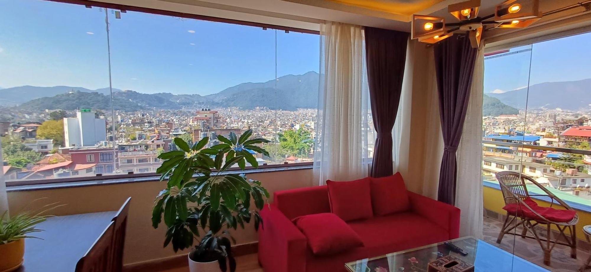 Hotel Yakroo Manang Kathmandu Exterior foto
