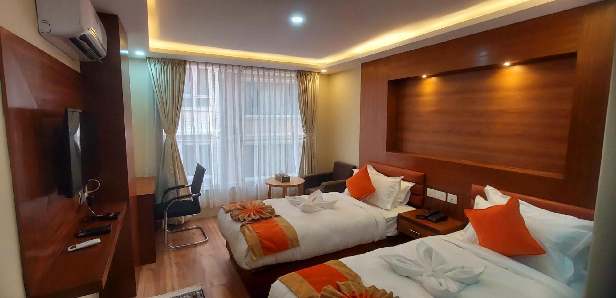 Hotel Yakroo Manang Kathmandu Exterior foto