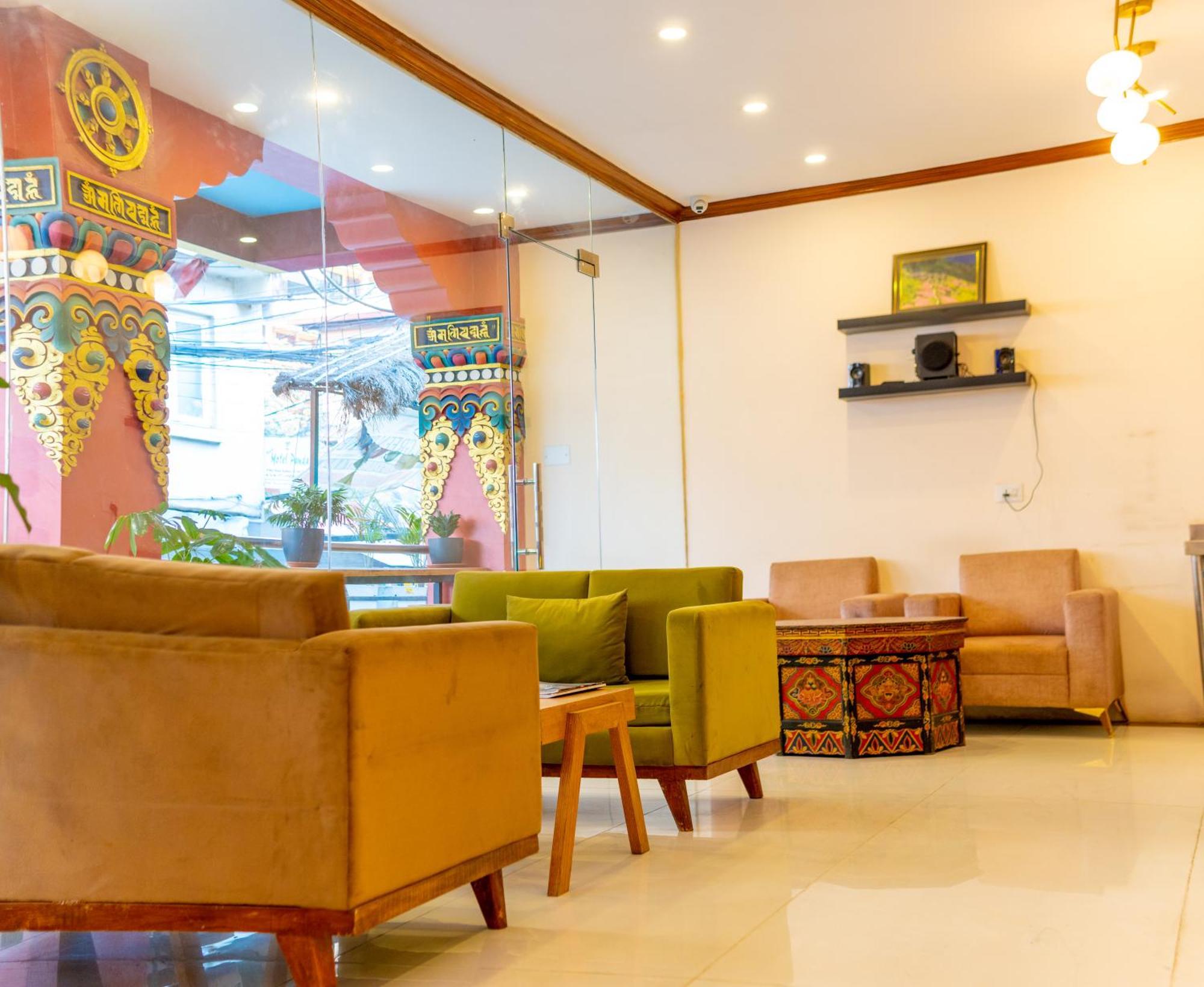 Hotel Yakroo Manang Kathmandu Exterior foto