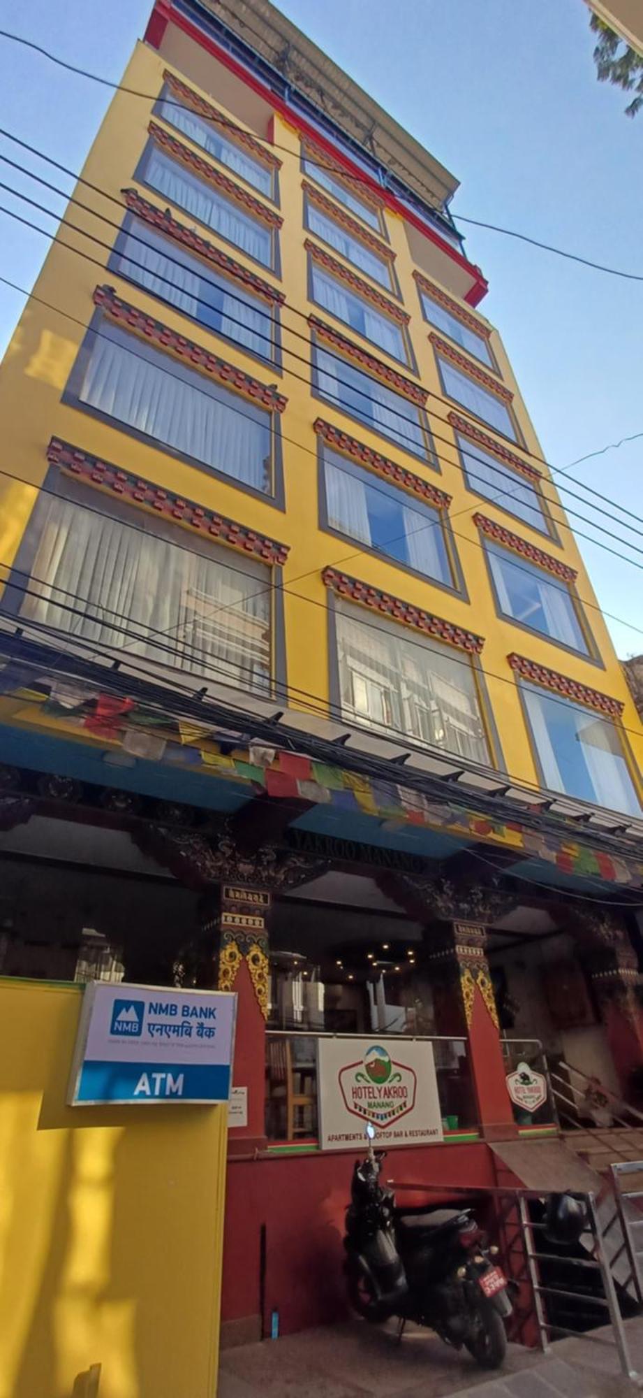 Hotel Yakroo Manang Kathmandu Exterior foto